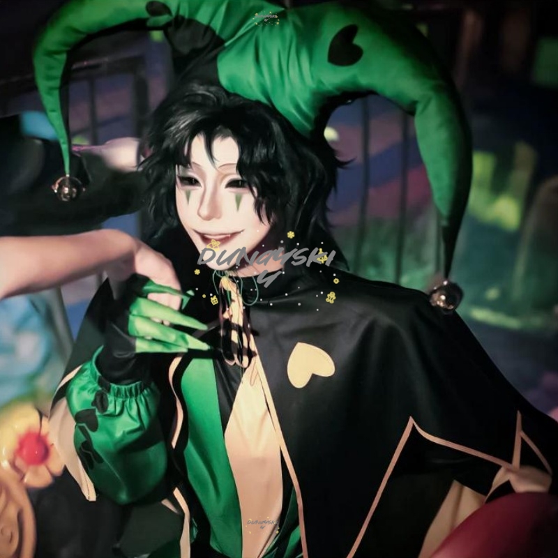 Costume de Clown Pierrot de Ci - Anime And Cosplay Expo 2025 avis et prix